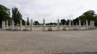 В Керчи продолжается реконструкция площади Ленина