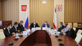 Глава Крыма встретился с кандидатами в депутаты Госдумы