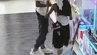 Полиция установила подростков, которые взломали игровой автомат в Симферополе