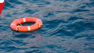 В районе Алушты в море унесло двух мужчин