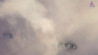 Военные установили дымовую завесу в бухтах Севастополя