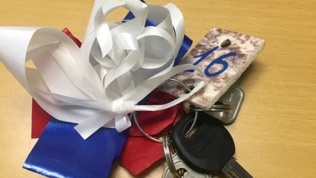 Жительница Керчи в 103 года отметила новоселье 