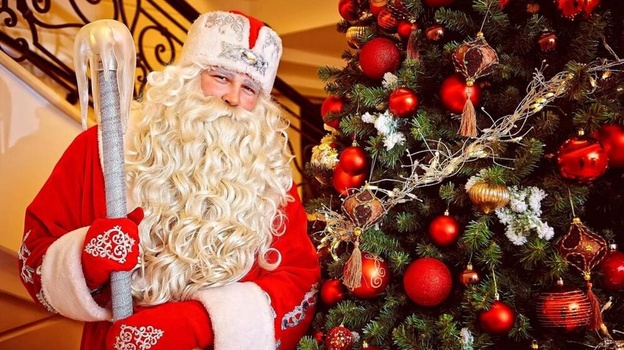Дед Мороз может не прилететь в Крым из-за коронавируса