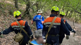 В Бахчисарайском районе спасли мужчину