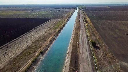 Каховская ГЭС работает для подачи воды в Северо-Крымский канал