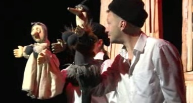 Крымский театр кукол представил новый спектакль о войне