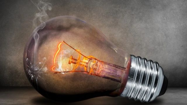 Более 10 улиц Симферополя останутся без света 26 мая