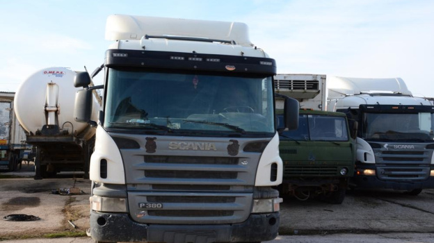 Из Крыма передали на фронт изъятый у украинской фирмы транспорт