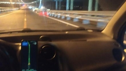 Накануне рабочей недели на крымском мосту собирались очереди из машин
