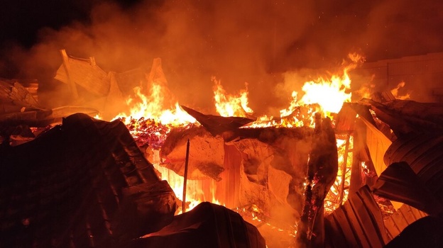 Два крупных пожара произошло в Крыму