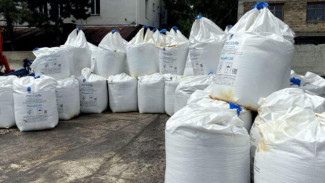 Крымавтодор начал готовить соль летом