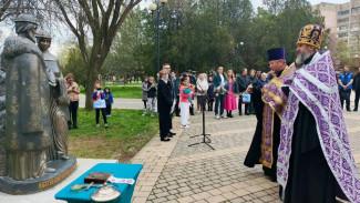 Скульптура святых Петра и Февронии появилась в Армянске