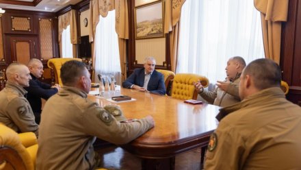 Аксёнов наградил бойцов Барс-Крым за сбитый стрелковым оружием беспилотник 