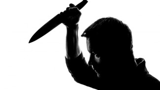 В Евпатории мужчина нанёс 25 ножевых ранений своему отчиму 