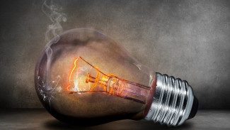 В Севастополе рабочие повредили линию электропередач