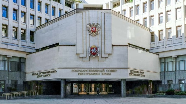 Госсовет одобрил бюджет Крыма на 2021-23 годы