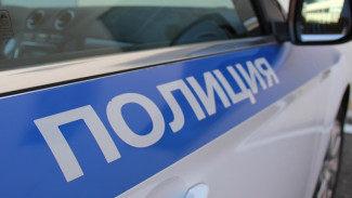 Строитель украл у пенсионерки 550 тысяч рублей в Сакском районе