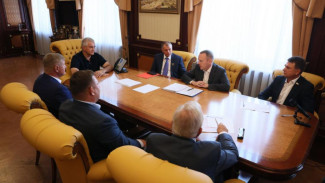 В Правительстве республики состоялась встреча с депутатами госдумы, избранными от Крыма