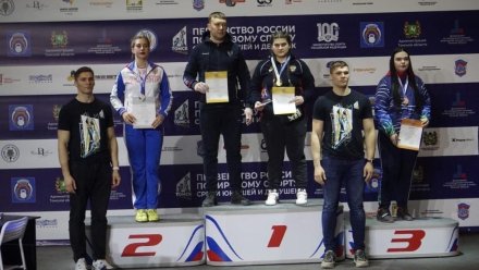 Спортсменка из Крыма завоевала серебро на Первенстве России по гиревому спорту