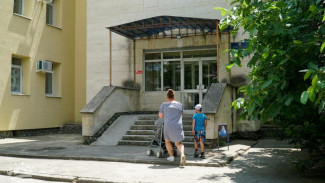 В Евпатории проведут капремонт соматического отделения детской больницы
