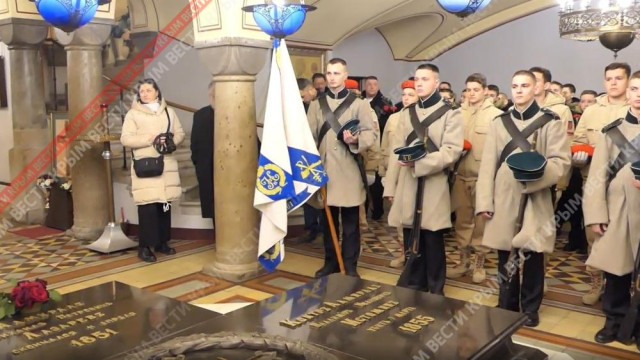 Память вице-адмирала Корнилова почтили в Севастополе