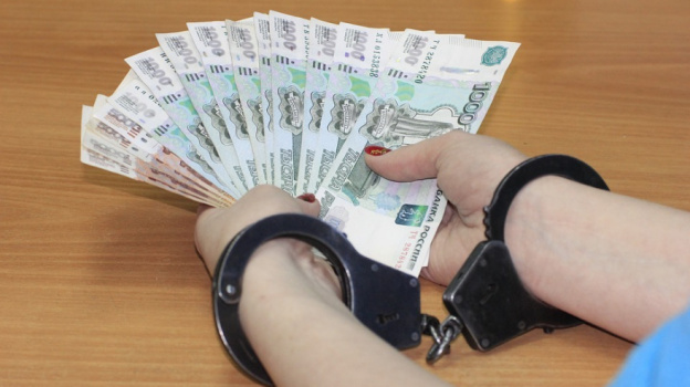 4 миллиона бюджетных денег украла бывший бухгалтер в Крыму
