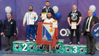 Севастопольские пауэрлифтеры завоевали золото и бронзу на Чемпионате России