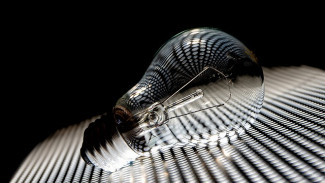 Крымчане могут оплатить услуги электроэнергии в приложении смартфона