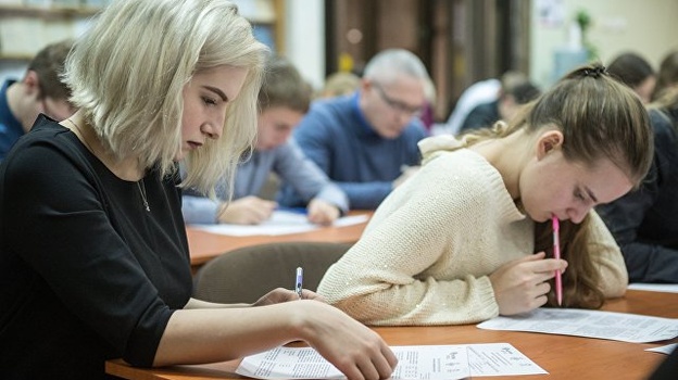 Крымские студенты вернутся к очному обучению с 7 февраля 