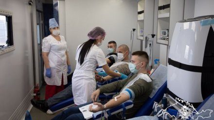 Бойцы крымского спецназа сдали 25 литров крови