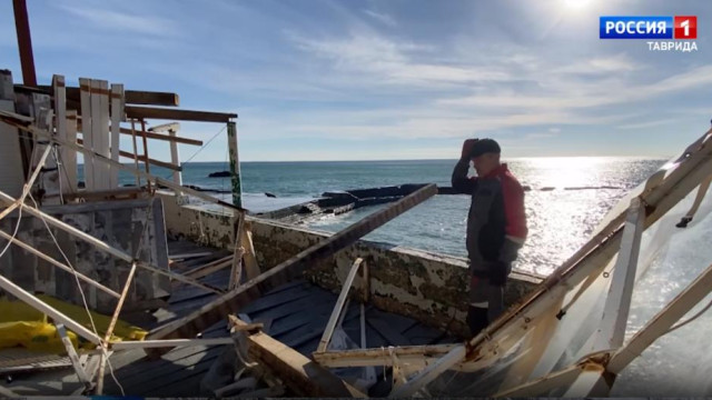 Часть разрушенных «штормом века» пляжей Крыма будут закрыты в сезон