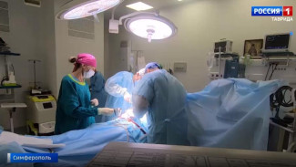 В Крыму врачи провели сложнейшую операцию девушке после тяжёлого ранения