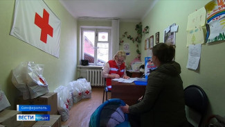 Психологи работают с людьми, приехавшими из зоны боевых действий в Крым