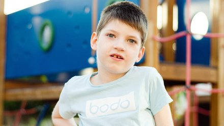 Маленькому Владиславу из Евпатории требуется помощь в борьбе с болезнью