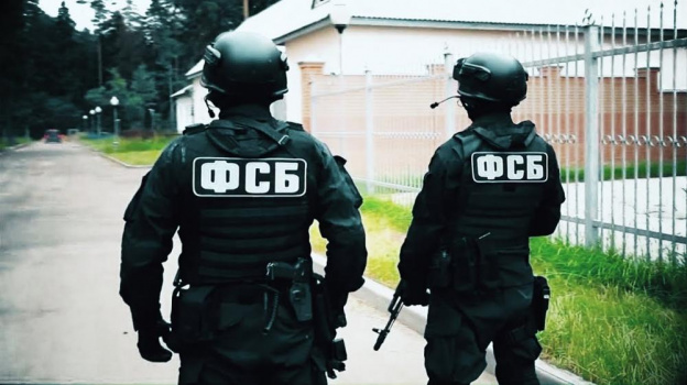 Сотрудники ФСБ выявили крупную плантацию конопли в Крыму