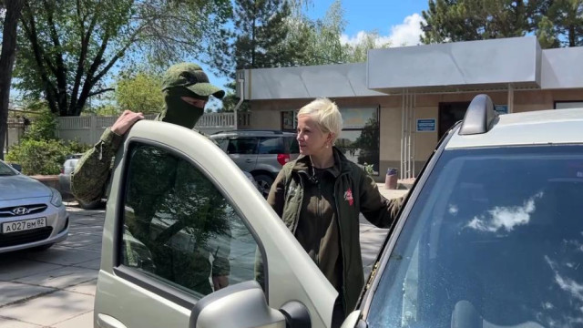 Федеральные ведомства в Крыму отправили 17-й автомобиль добровольцам на фронт