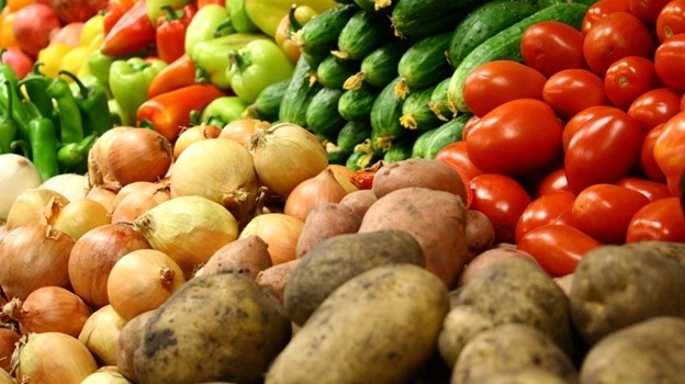 Цены на сельхозпродукцию в Симферополе снизили на 30%