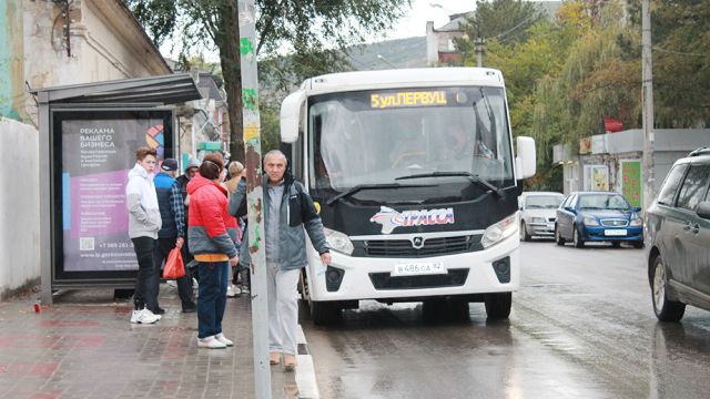 Новые автобусы отправятся на курорты Феодосии