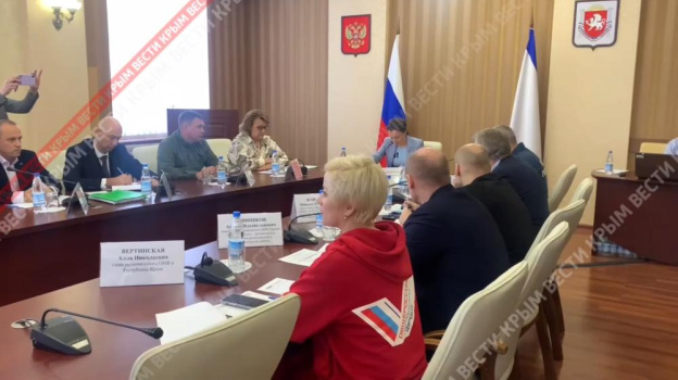 Вице-спикер Госдумы проводит в Крыму штаб помощи мобилизованным
