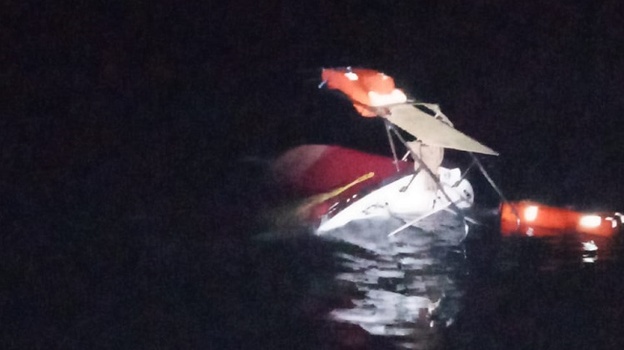 В Крыму из-за медузы затонуло прогулочное судно 