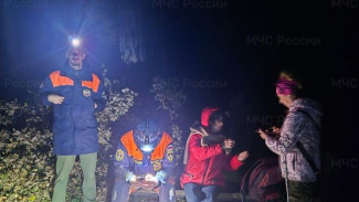 Женщина травмировала ногу в горах в Ялте