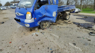 Смертельное ДТП в Красногвардейском районе: погиб водитель грузовика