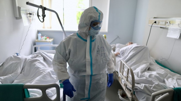 Крым продолжает бить антирекорды: за сутки 212 человек заразились коронавирусом