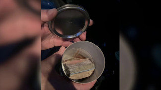 Житель Симферополя пытался дать крупную взятку сотруднику ФСБ