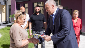 18 крымских семей переселили из аварийного жилья в новый дом в Евпатории