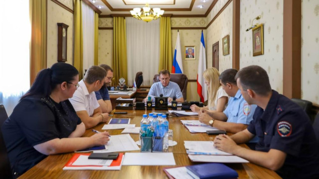 В Крыму обсудили создание инфраструктуры под электросамокаты и безопасность их использования