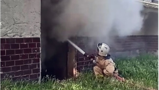 В Крыму произошёл пожар в многоквартирном жилом доме. Эвакуировано 50 человек
