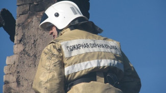 Благодаря работе крымских пожарных удалось спасти дом от уничтожения огнем