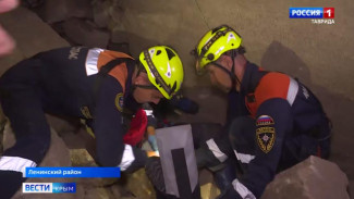 Крымские спасатели отработали навыки в поисково-спасательных работах в Керчи