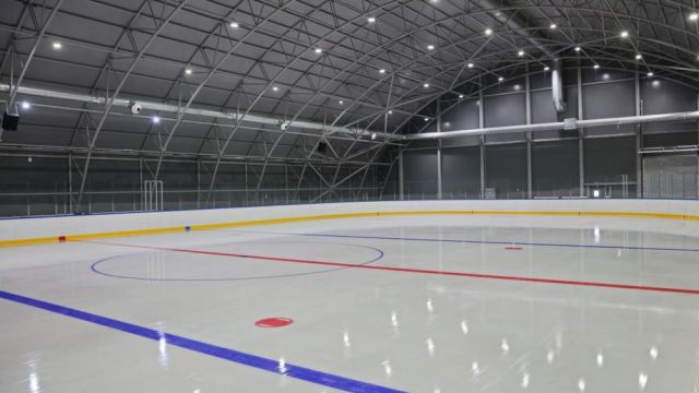 Новая школа зимних видов спорта открылась в Крыму